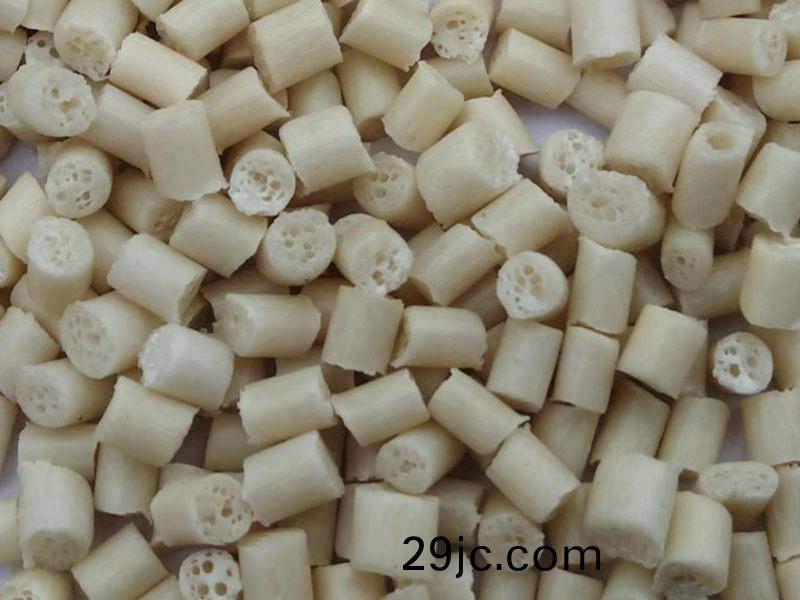 玻纖增(zeng)強(qiang)尼(ni)龍原料(liao)增韌劑如(ru)何選(xuan)擇？