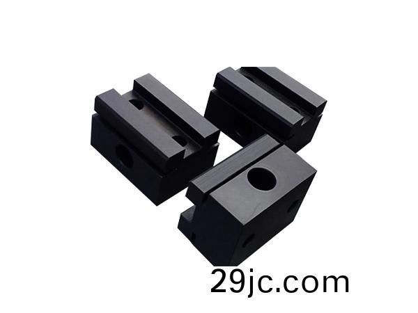 機械定(ding)位闆(ban)應用