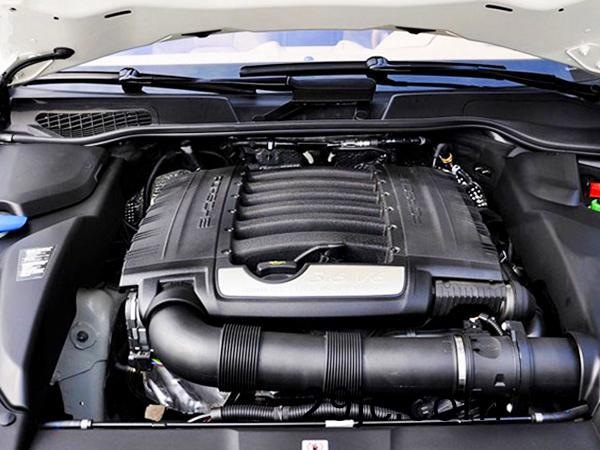 髮動(dong)機蓋(gai)應(ying)用