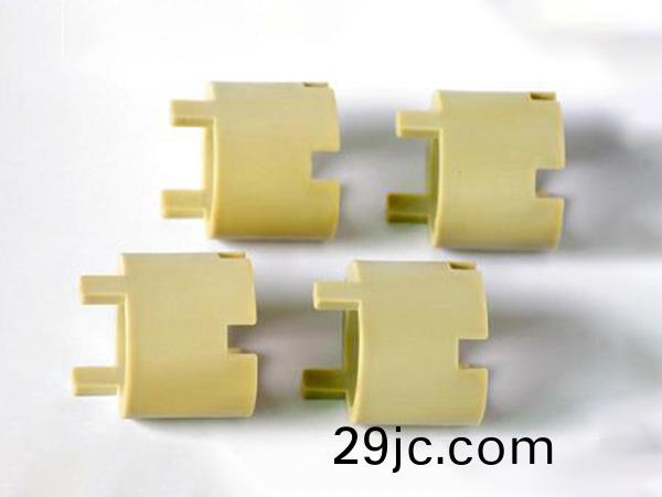 尼龍緩衝(chong)調距(ju)塊(kuai)應用(yong)