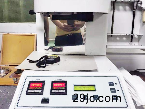 熔(rong)指流(liu)動(dong)性測(ce)試儀(yi)