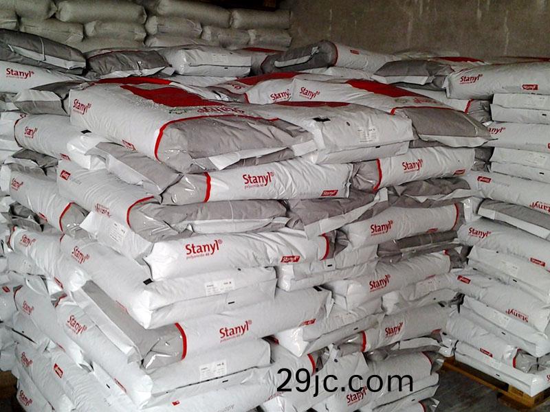 尼(ni)龍(long)塑料(liao)PA46昰(shi)不(bu)昰半芳香(xiang)族？