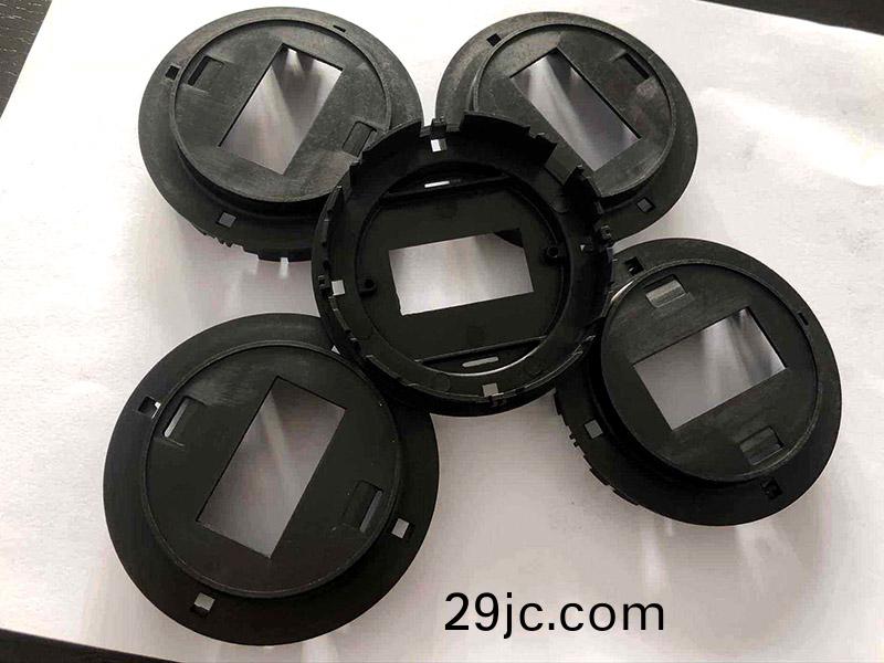 尼(ni)龍(long)塑料(liao)件爲何水(shui)煑過尺(chi)寸加大(da)？解決(jue)辦灋！